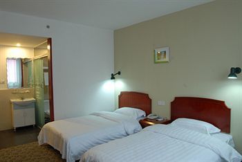 Jingyue 99 Inn Shanghai Pudong Airport Shiwan Branch Extérieur photo